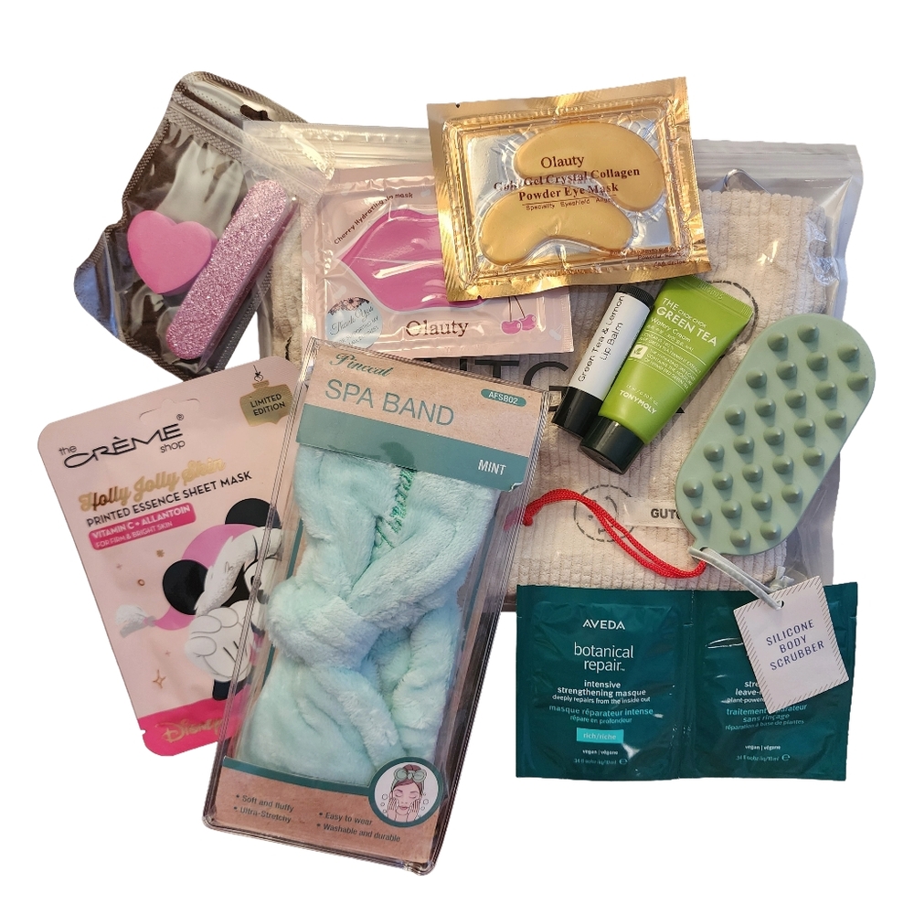 Self Care Bundle Mint Spa Band Skincare Hair Makeup Bag Set